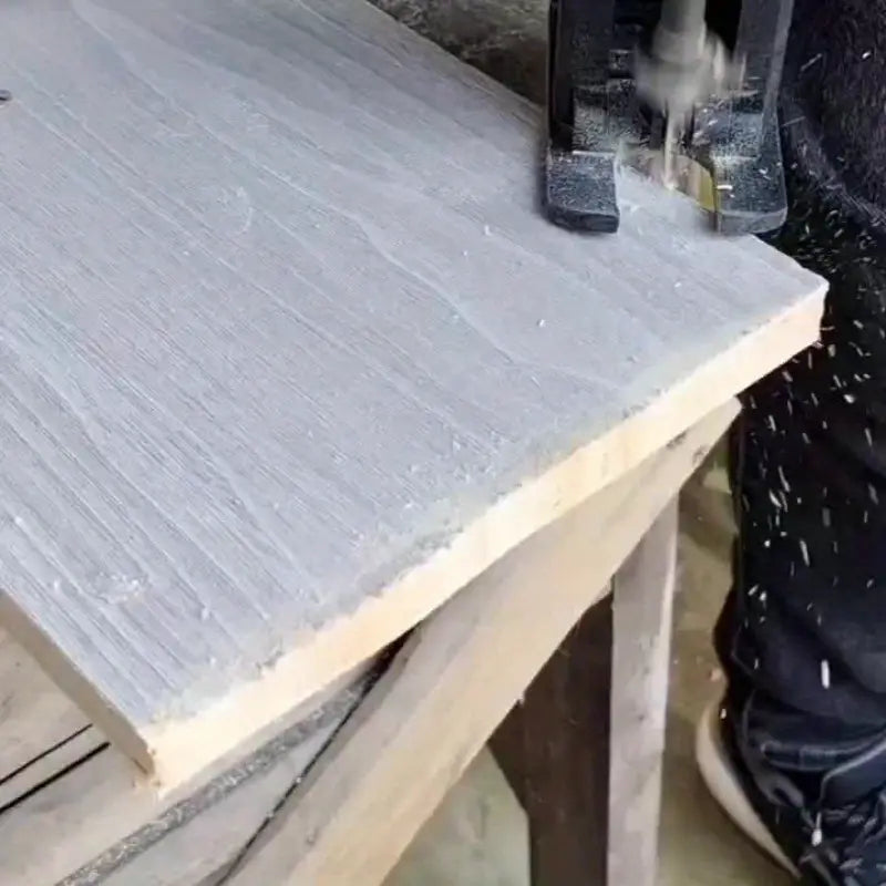 Adaptor pentru bormasina tip fierastrau